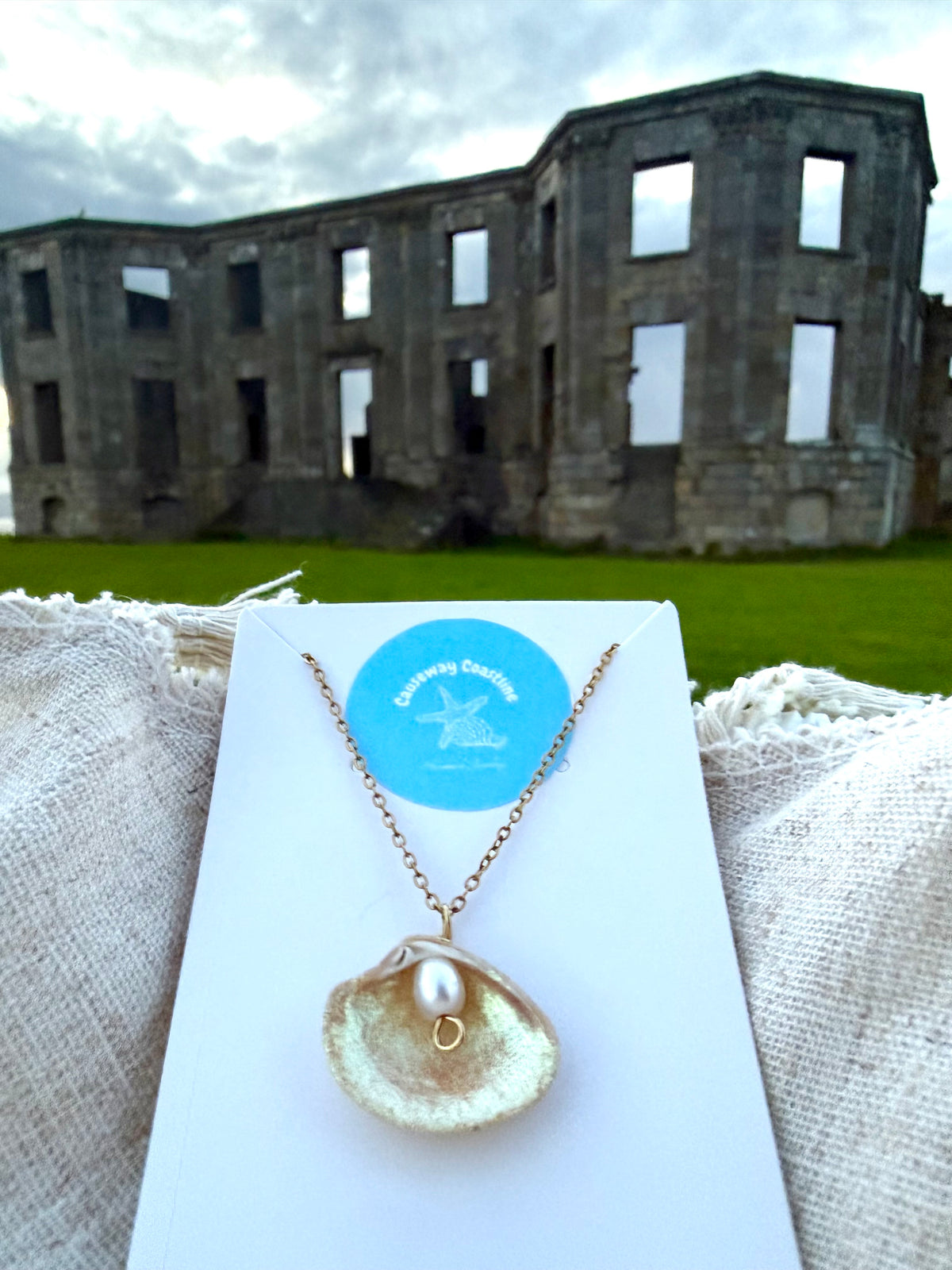 Castlerock Glimmer Necklace