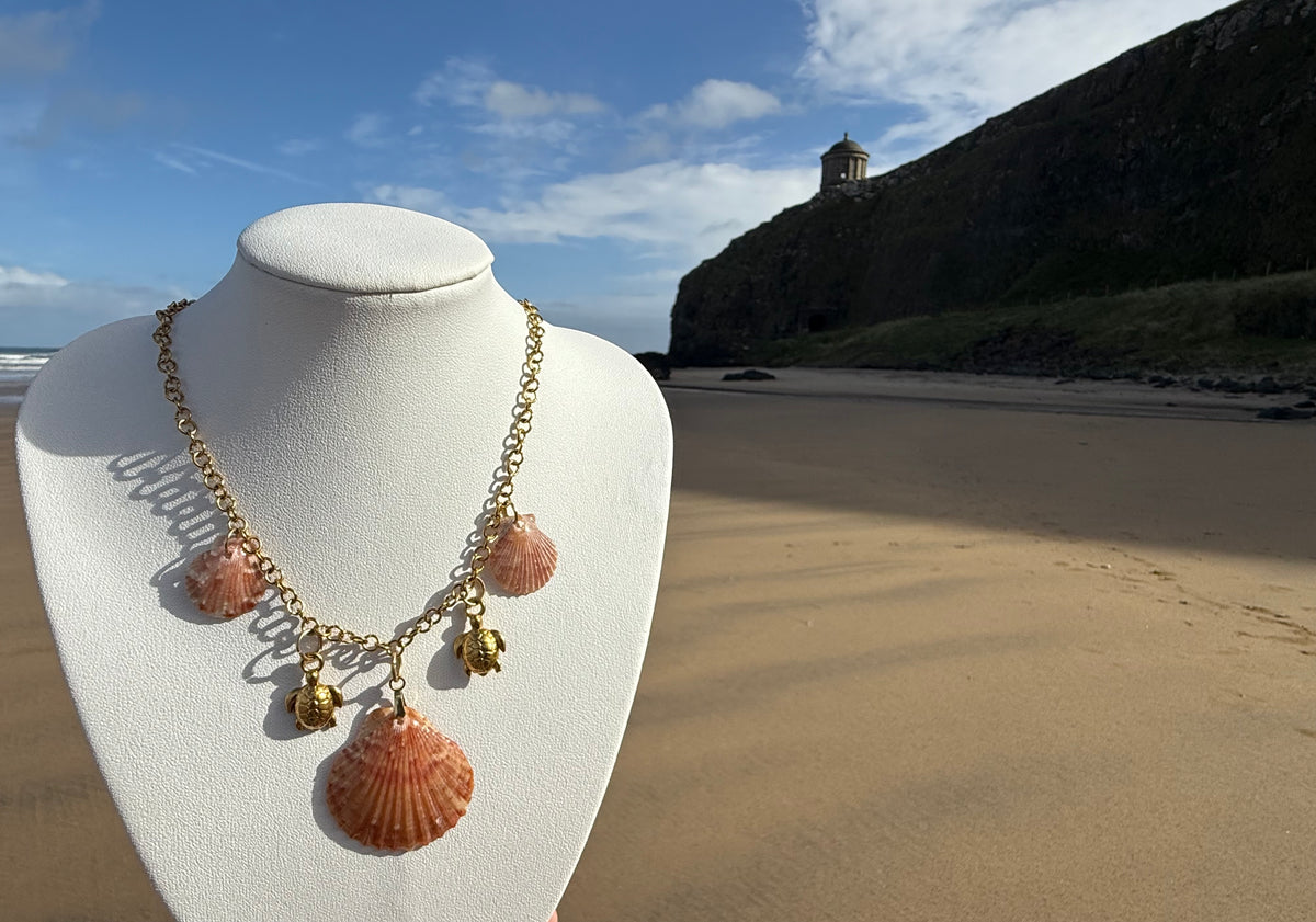 Castlerock Turtle Bay Scallop Charm Necklace
