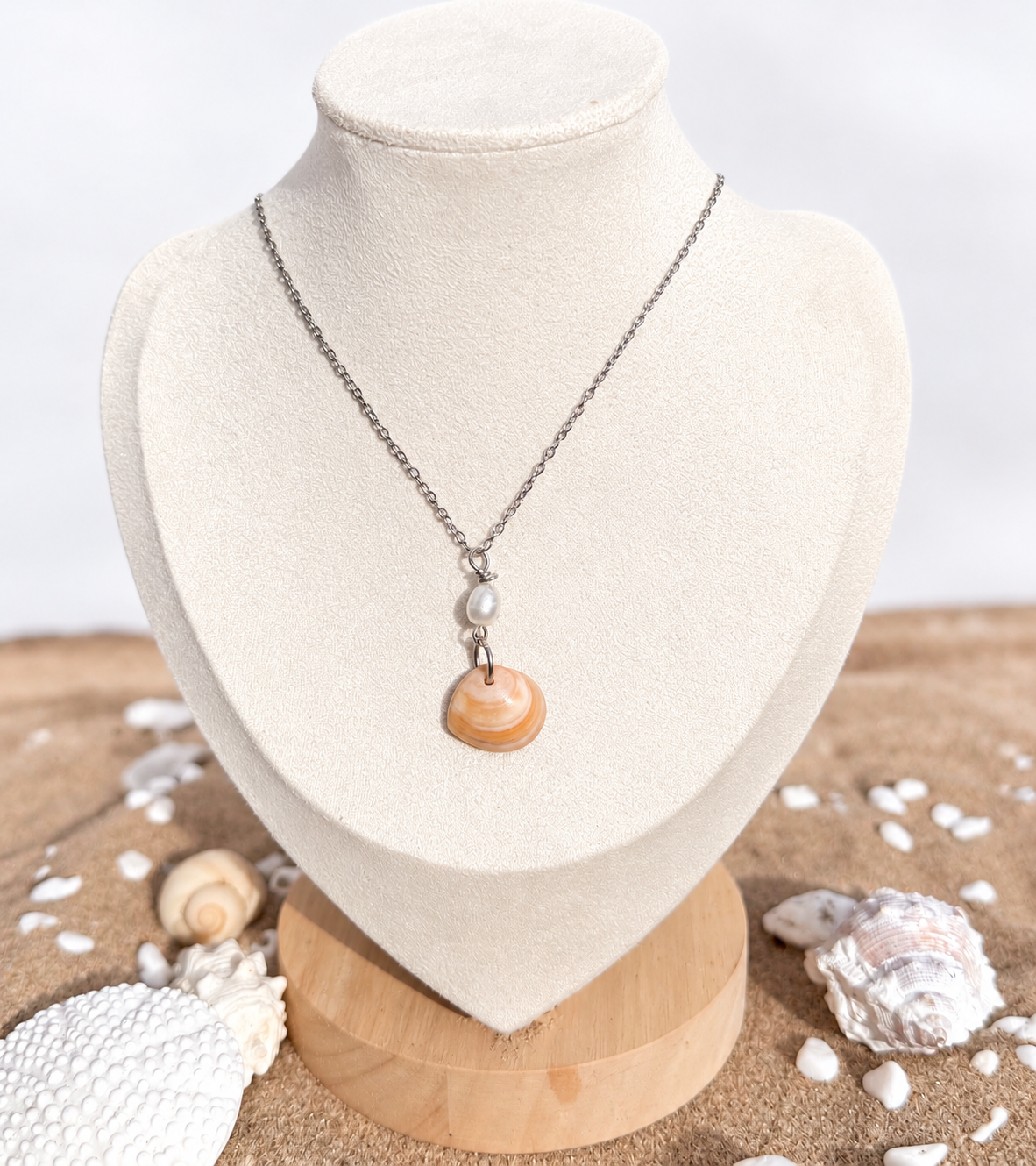 Portrush Pearl Shell Necklace