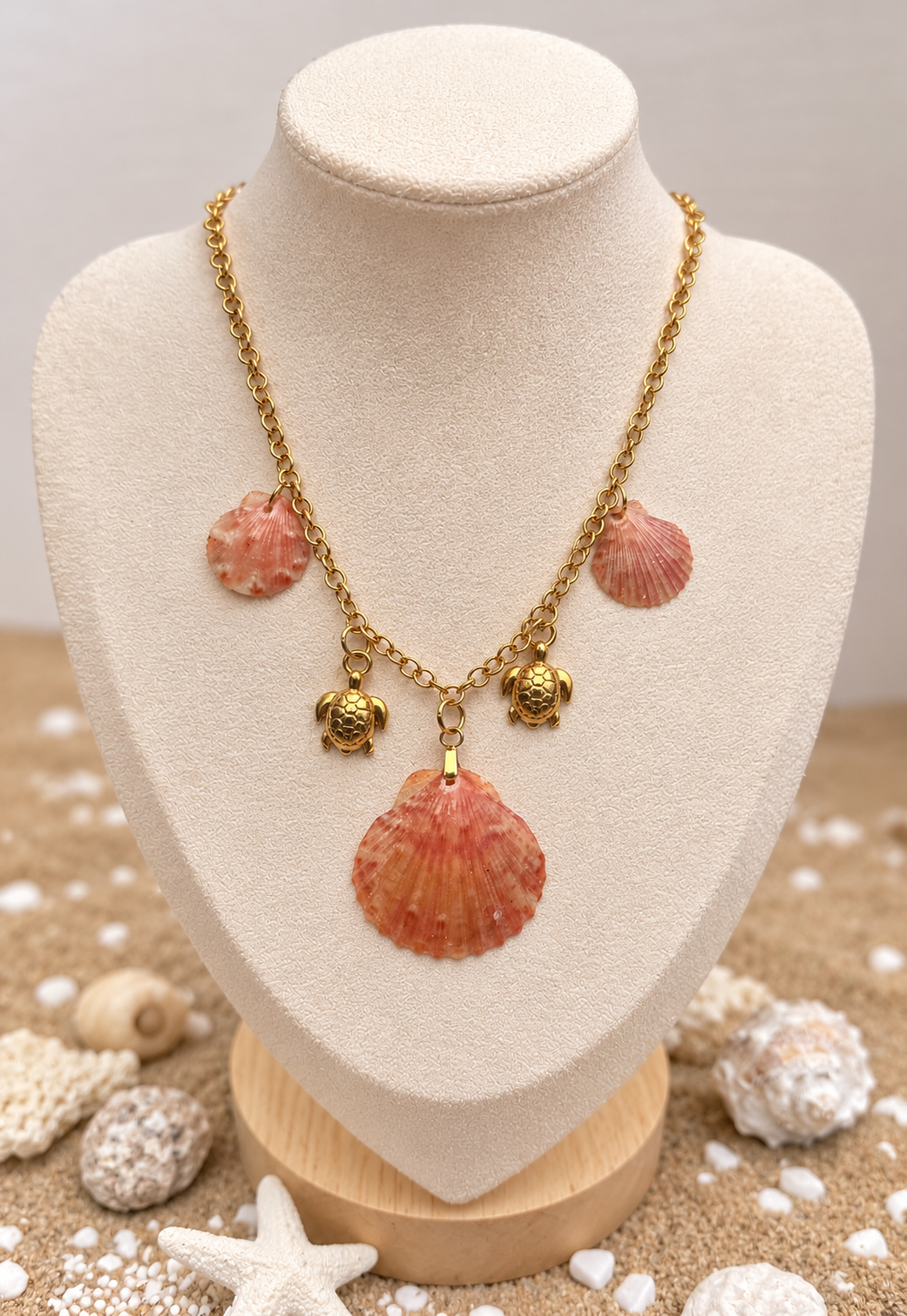 Castlerock Turtle Bay Scallop Charm Necklace