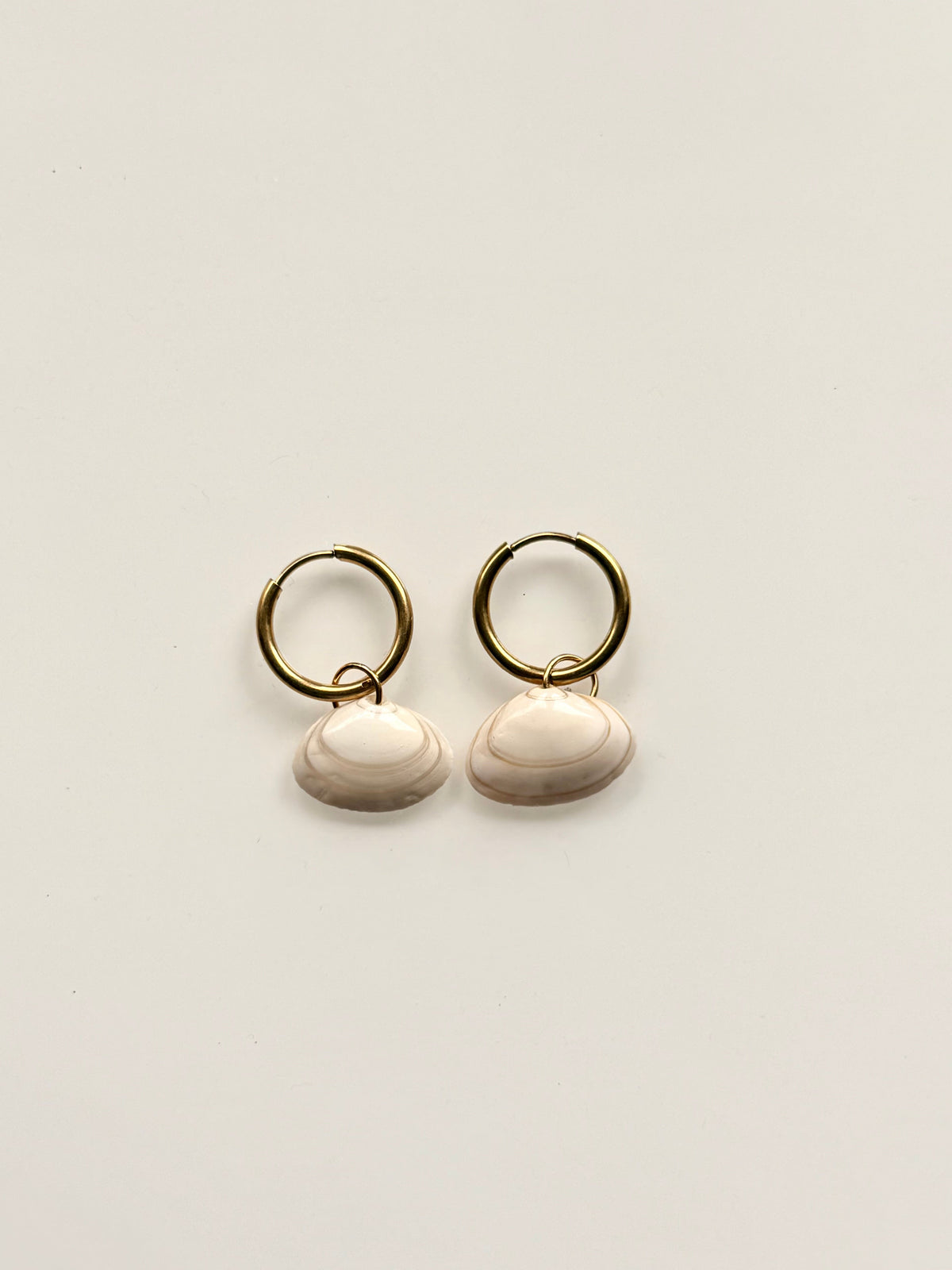 Causeway Shell Hoop Earrings